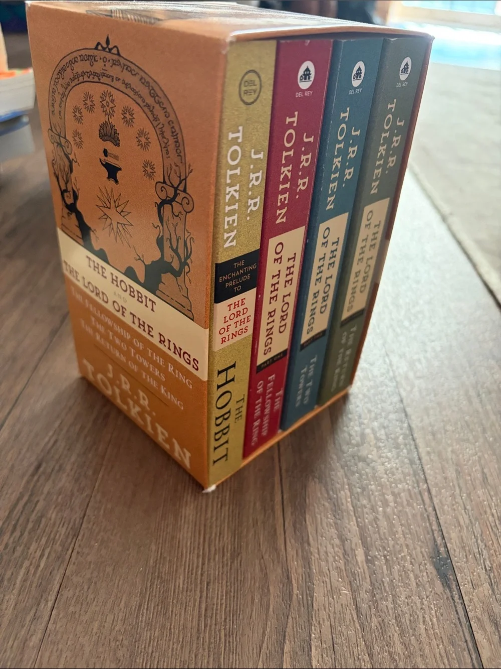The Lord of the Rings & The Hobbit Boxed Set - Gold, Red, Blue, Green
